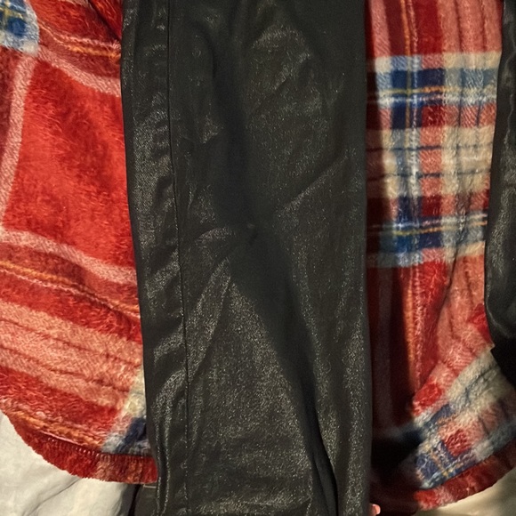 Black Jeans - Picture 2 of 2